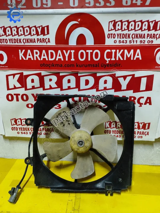 Mazda 626 Fan Davlumbazı ve motoru çıkma orjinal