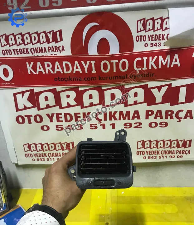 Toyota coralla Ae101 sag ızgara paneli çıkma orjınal