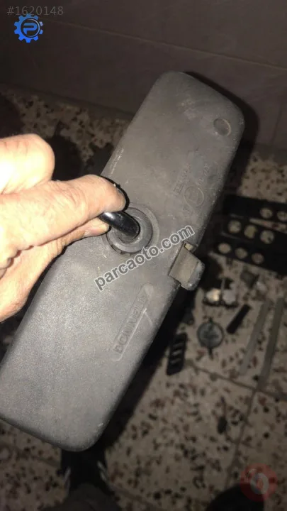 Pegeout 205 iç dikiz aynası çıkma