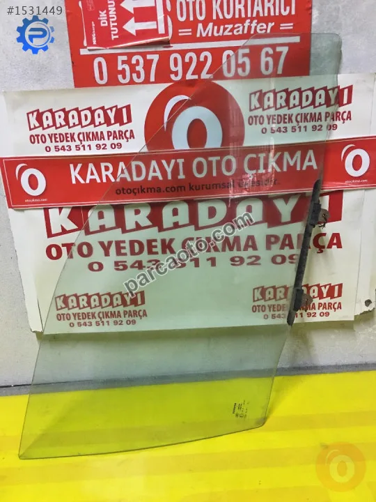 Toyoya coralla  sag ön kapı camı cıkma
