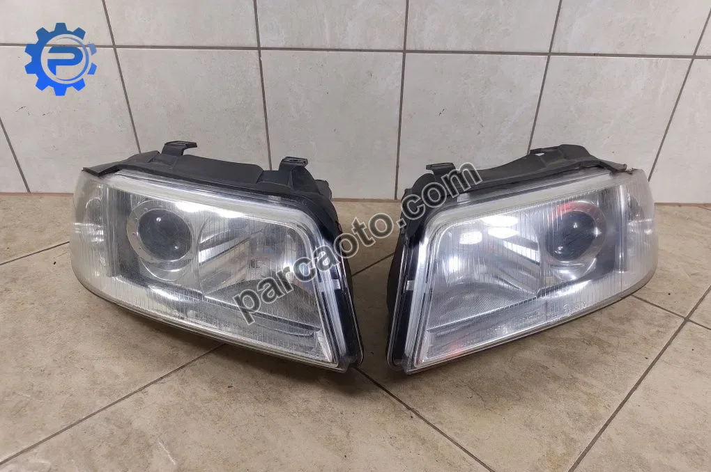 Audi a4 b5 1994-2001  sağ sol orjınal çıkma far 8d0941030ak  8d0941003ak