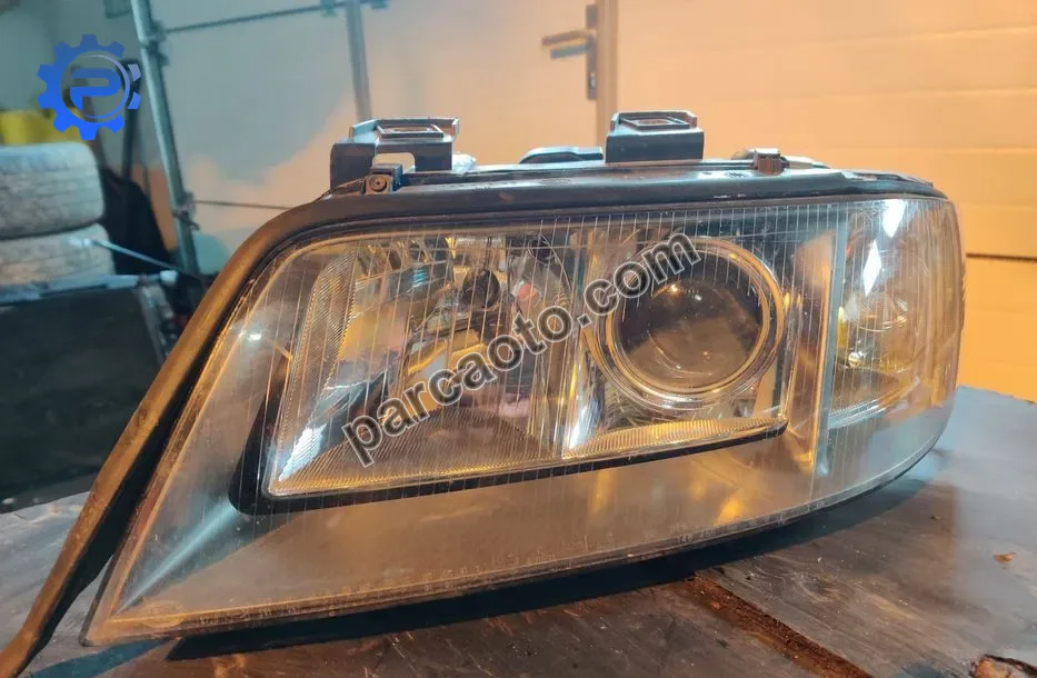 Audi a6 2006-2011 sağ sol far orjınal çıkma  4f0941003a 4f0941004a