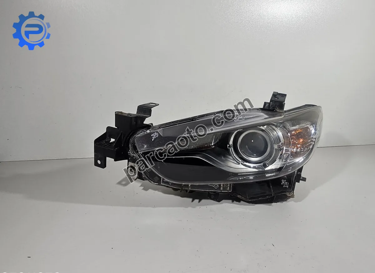 Mazda 6  12-15 xenon  orjınal çıkma sağ sol ön  far