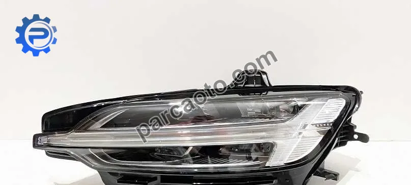 Volvo S60 2016-2023  ORJINAL ÇIKMA SOL Sağ Far Ledli 32314181ZN