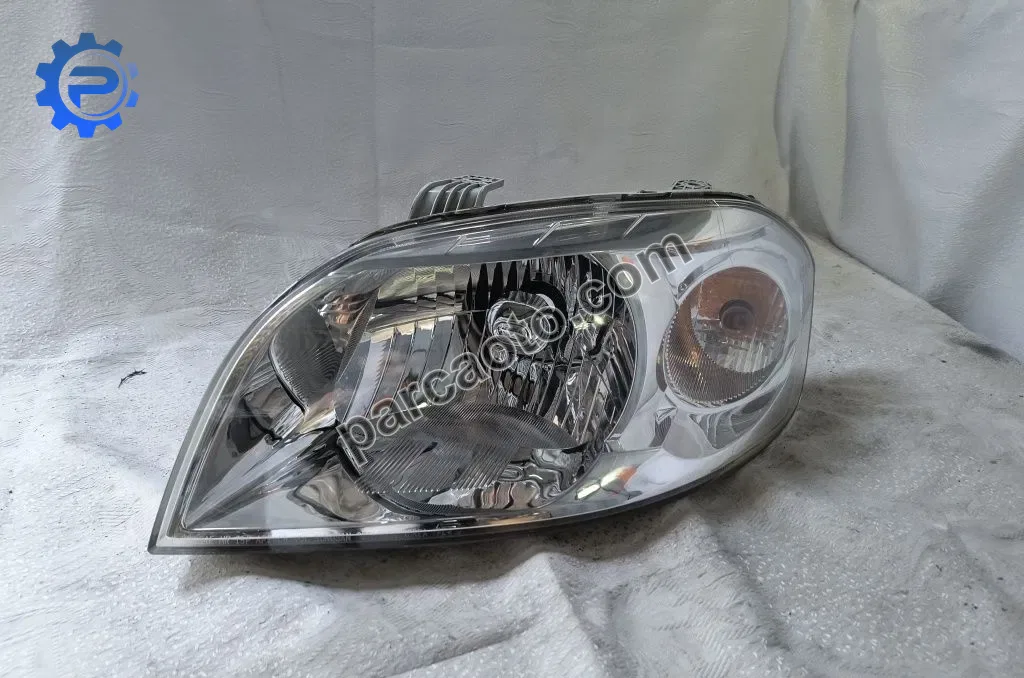 Chevrolet Aveo  2 ORJINAL ÇIKMA SAĞ SOL ÖN FAR  96650522  96650755