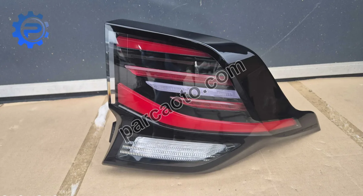 Kia sportage 2021  orjınal çıkma sağ sol  stop  92402-r2100
