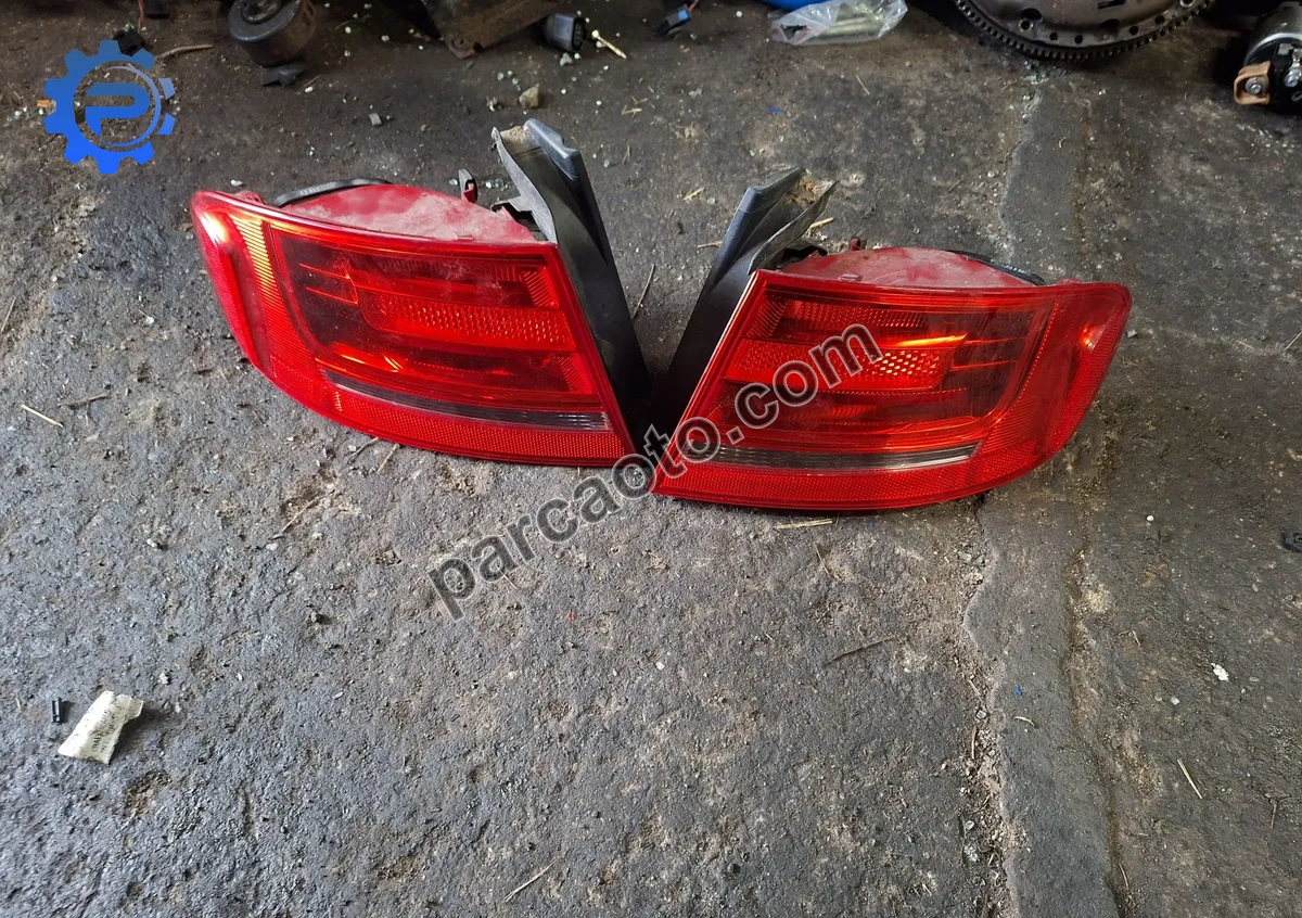 Audi a4 b8 sedan 2008-2015 orjınal çıkma sağ sol  stop8k5945096d 8k5945097