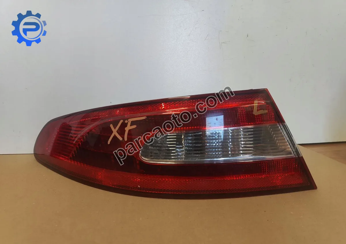Jaguar xf 2007 2015 orjınal çıkma sağ sol stop c2p10499 c2p10498
