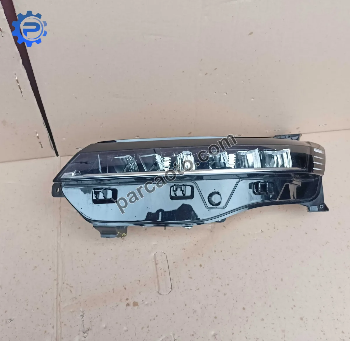 Renault Megane 5 2023 2026 ORJINAL ÇIKMA SAĞ SOL FAR 260606,256R