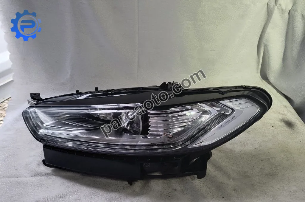 Ford mondeo mk5 orjınal çıkma sağ sol far es73-13d154-be ds73-13w029-af es73-13d154-ah