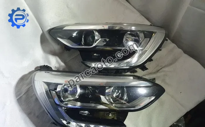 Renault megane ıv 4 2016 orjınal çıkma sağ sol far 260100506r 260106827r 260102686r