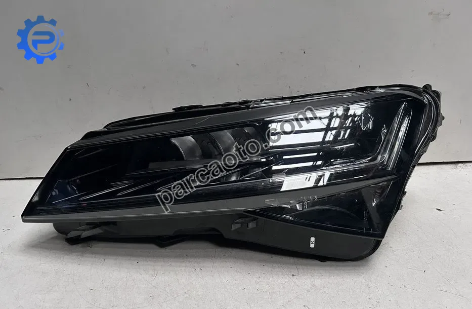 Skoda superb 3  orjınal çıkma sağ sol far  full led  2015-2025  3v1941015d