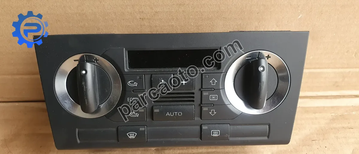 Audi a3 8p 2003 2012 orjınal çıkma klima gosterge paneli  8p0820043h