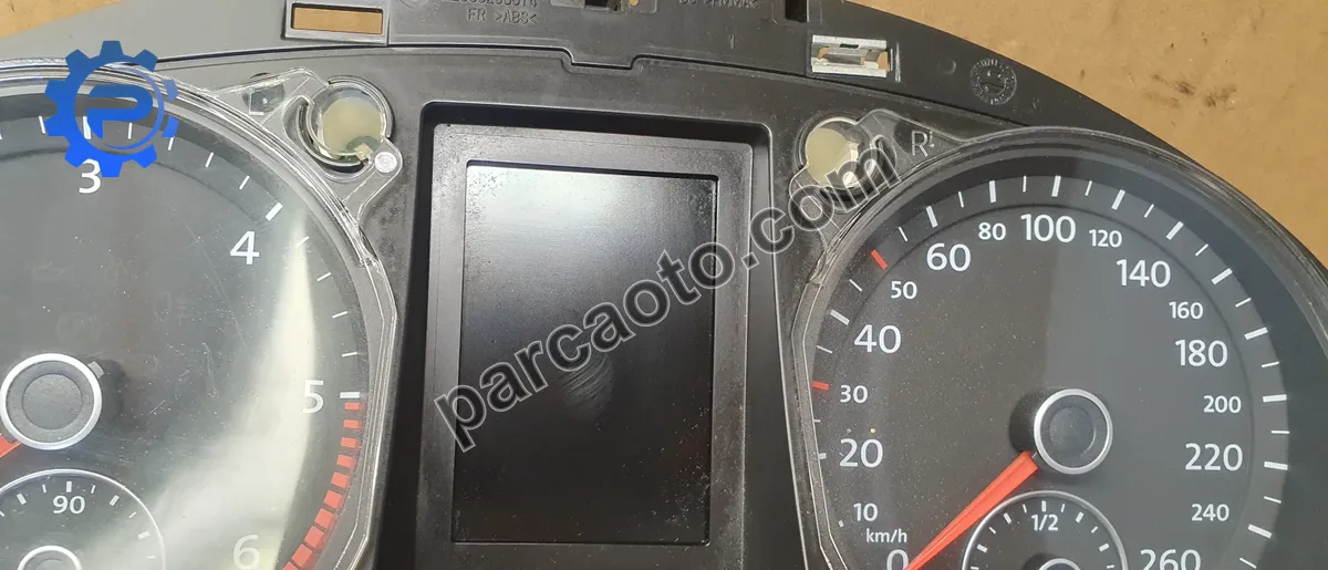 Volkswagen passat b7 2010-2014 orjınal çıkma hız gösterge paneli  3aa920870a