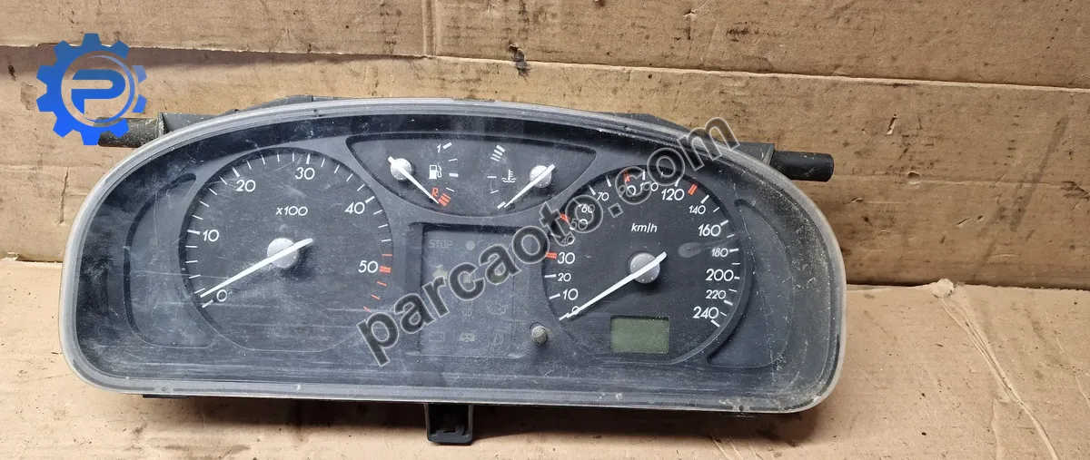 Renault laguna 2 1.9 dcı orjınal çıkma gösterge paneli 8200218863