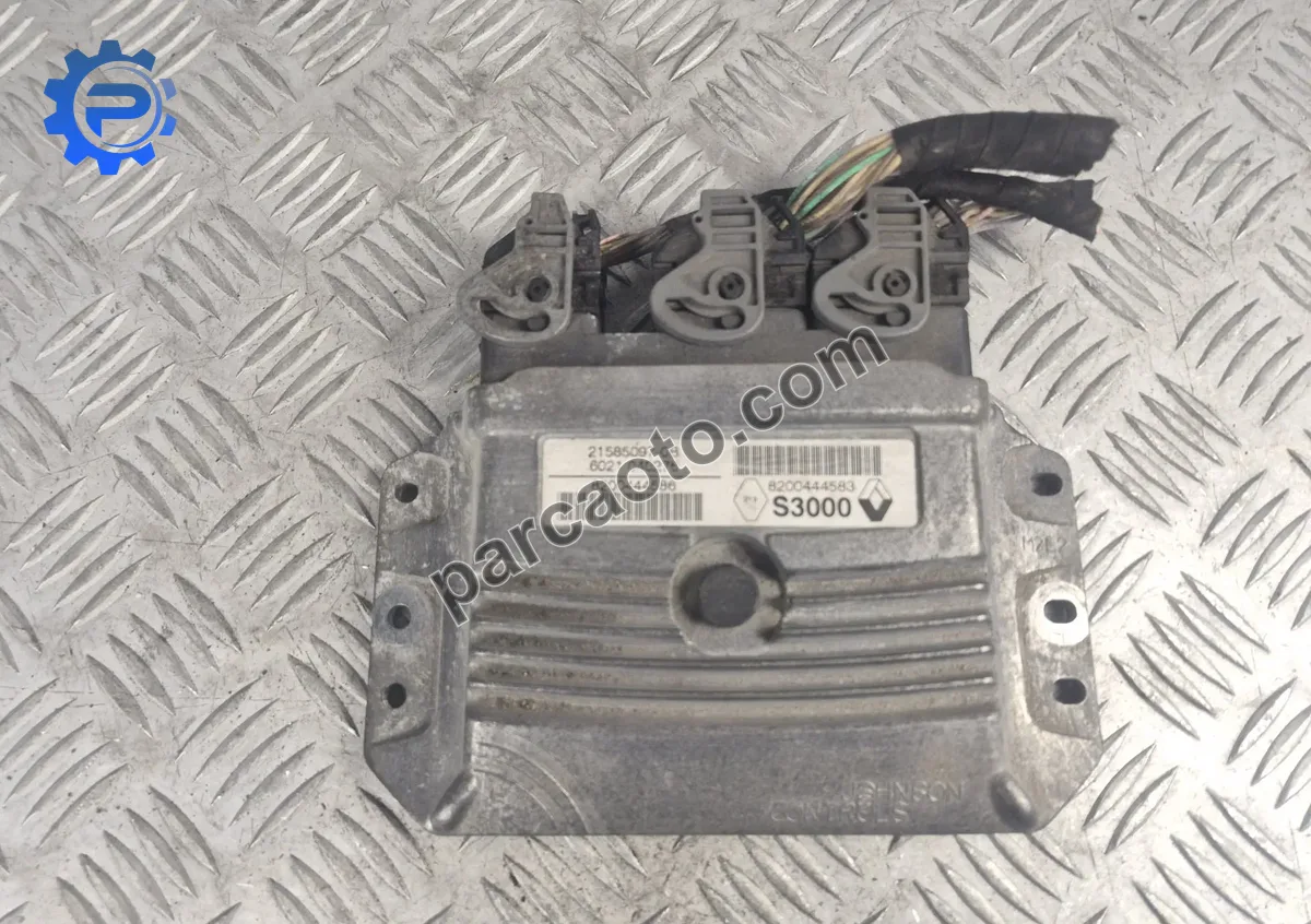 Renault laguna 2 2001-2007 orjınal çıkma ecu/motor beyni 8200444583 s105280003d 8200153997 8200153837 8200661260