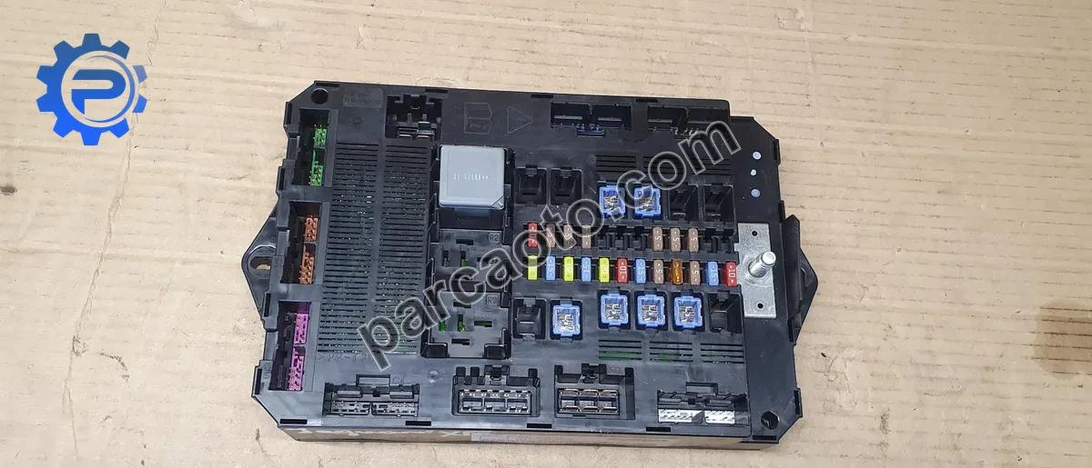 Jaguar xf x250 2007-2015 orjınal çıkma sigorta bsı beynı röle kutusu 8x2t-14b476-ad 7140-5052-30.