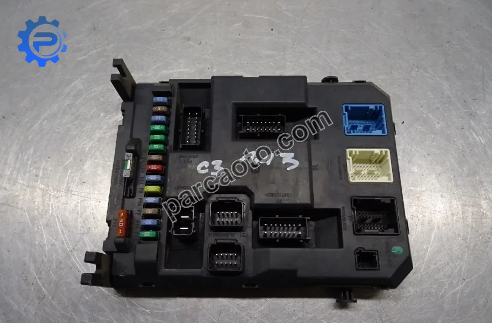 Cıtroen c3  2002-2009 orjınal çıkma bsi/sigorta kutusu 9664983280