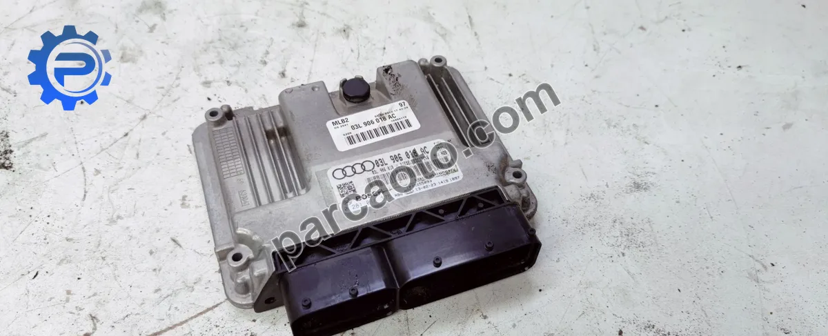 Audı a4 a5 orjınal çıkma ecu/motor beyni  03l906018ac
