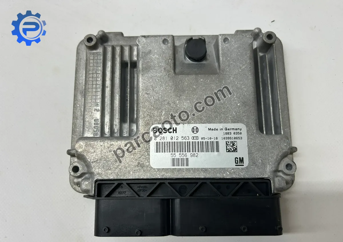 Saab 95 9-5  1.9 orjınal çıkma ecu/motor beynı 55556982 z19dth 55568632 0 281 015 210 0 281 013 568