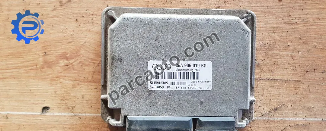 Audı a3 1.6 1996-2003 orjınal çıkma ecu/motor beynı  06a906019bg