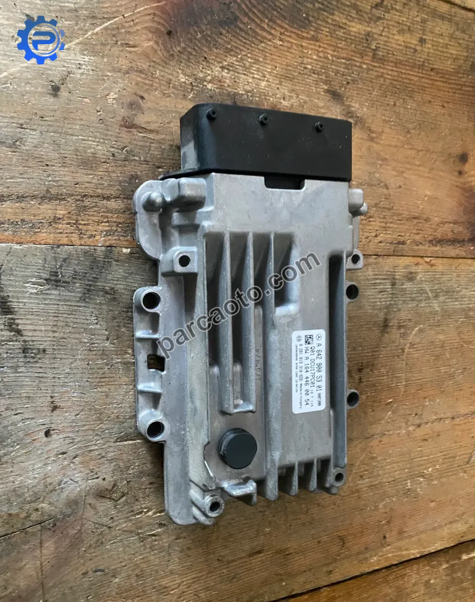 Mercedes ml 166   orjınal çıkma ecu/motor beynı a 6429005301