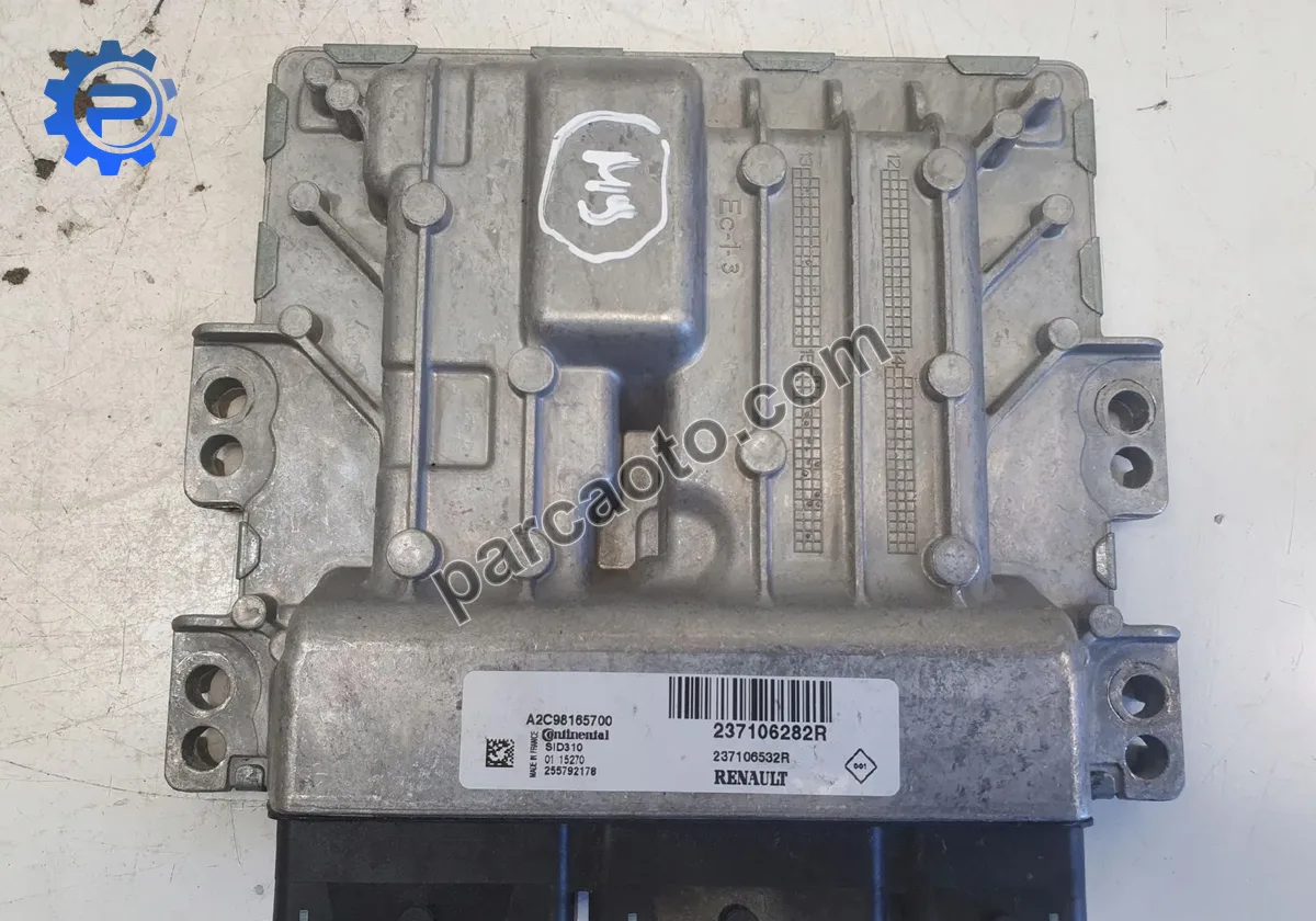Renault kadjar 1.5 dcı orjınal çıkma ecu/motor beynı  237106282r a2c98165700