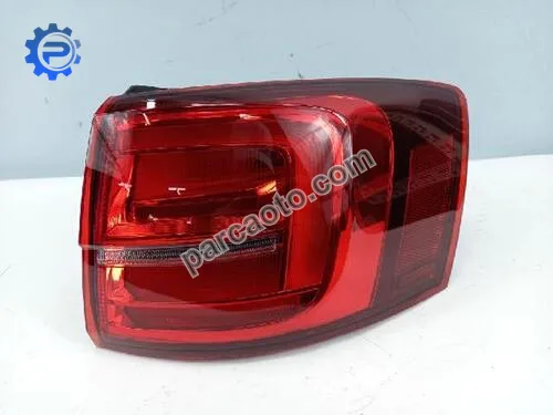 Volkswagen Jetta A6 2014-2018 Orjinal Çıkma Sağ Dış Stop Lambası 5C6-945-096-F