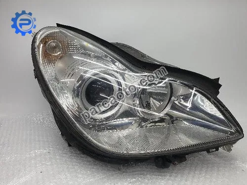Mercedes-Benz CLS C219 2004 - 2010 Orjinal Çıkma Sağ Far