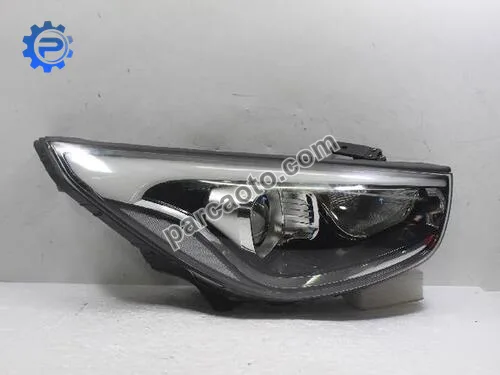 Hyundai Tucson TL 2015 - 2018 Orjinal Çıkma Sağ Far