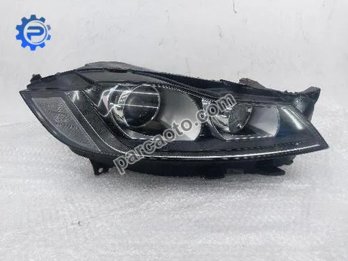 Jaguar XF X260 2015 - 2020 Orjinal Çıkma Sağ Far GX63-