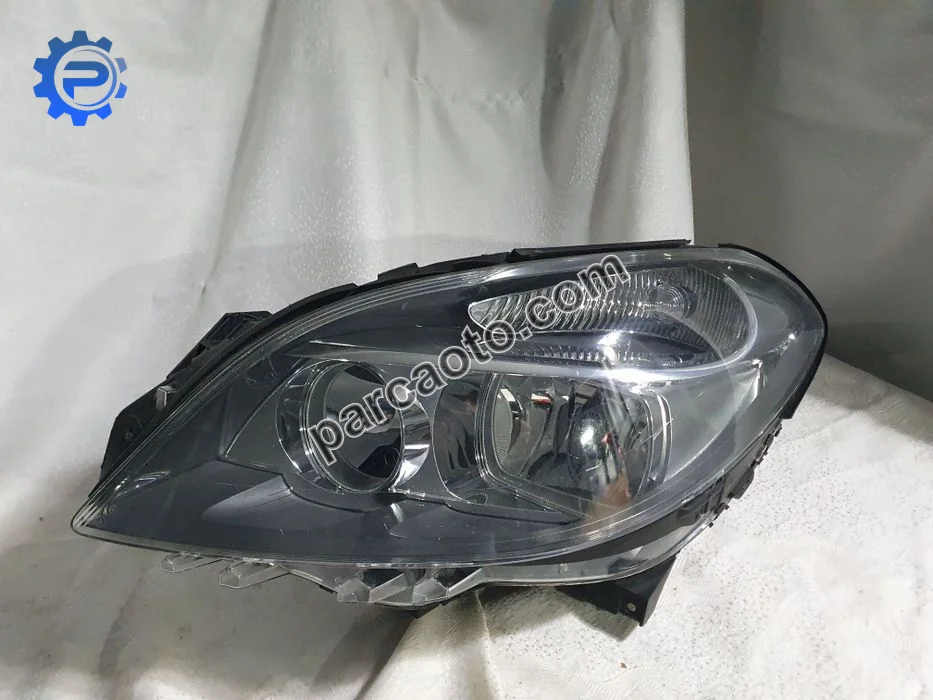 Mercedes w246  Orjinal Çıkma Far A 246 906 61 01, A 246 820 01 61 2468850822 