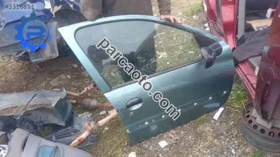 Pejo 206 sağ ön kapı yedek parça
