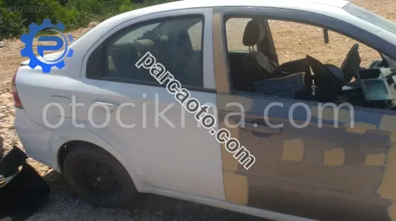 chevrolet aveo çıkma sağ arka kapı