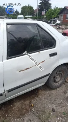 Renault 19 sop arka kapi yedek parça