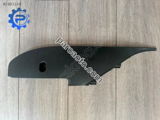 Orta Konsol Yan Kapağı VW Tiguan 5M1863046C