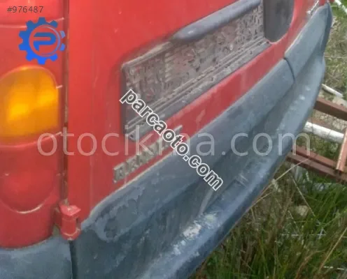 1998 model renault kangoo 1.9 çıkma arka tampon