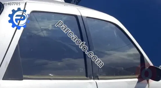 1997 model ford escort 1.6 16v ztec çıkma sağ takım kapı cam