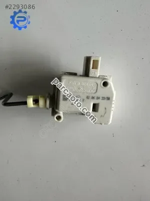 Depo Kilit Motoru VW Passat B7 3B0959781E