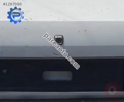1988 model mazda 323 1.6 çıkma bagaj kilidi