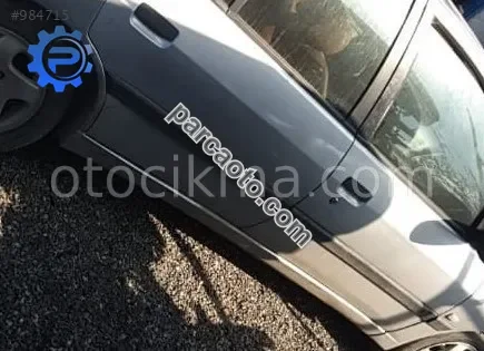1998 model peugeot 306 1.8 benzinli çıkma sağ marşbiyel