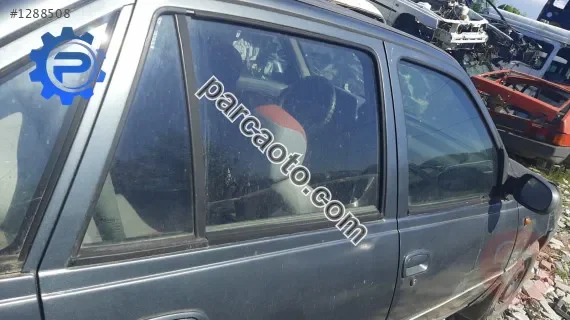 daewoo nexia çıkma sağ arka kapı camı