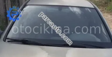 2001 renault laguna 1 1.8 16v çıkma ön cam