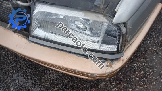 Alfa Romeo 164 sol far yedek parça