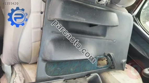 1999 model peugeot partner 1.4 benzinli sökme kapı döşemesi