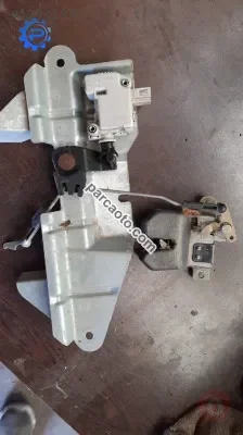 volkswagen bora çıkma bagaj kilidi kilit motor