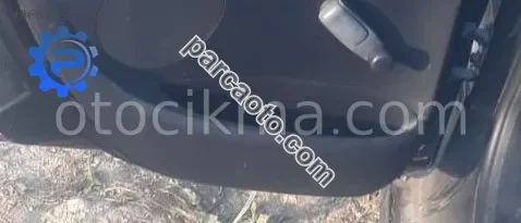 2009 model peugeot 207 1.4 benzinli çıkma sol arka kapı cebi