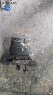 Toyata corana, Carina motor takozu çıkma
