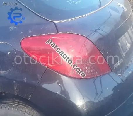 2009 peugeot 207 1.4 benzinli çıkma sol stop lambası