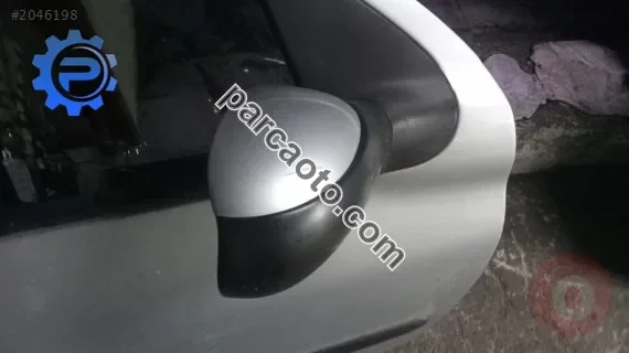 peugeot 206 çıkma sağ ayna elektrikli